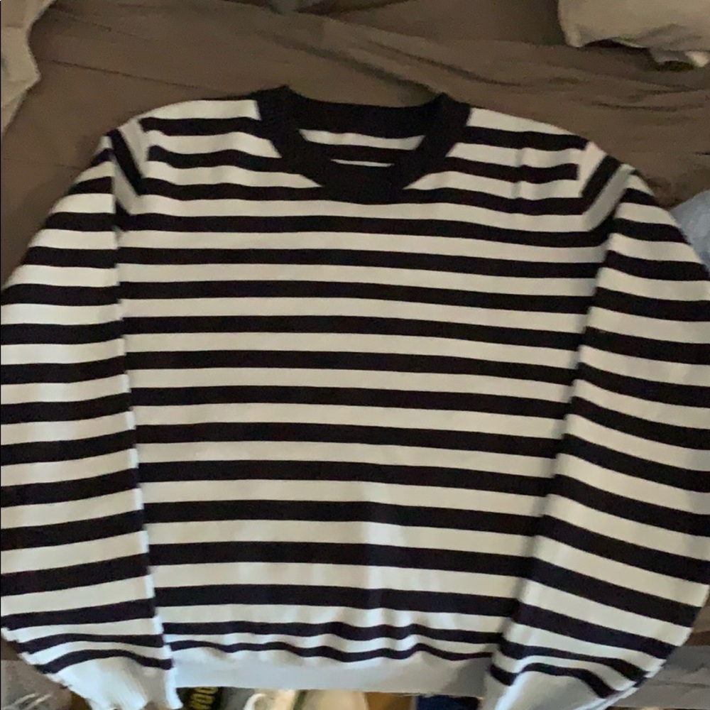 Brand new soft sweatshirt